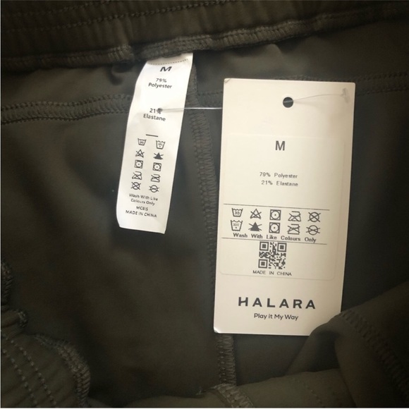 HALARA Mid Rise Elastic Waistband Button Side Pocket Casual Shorts 1.5'' - Picture 4 of 10